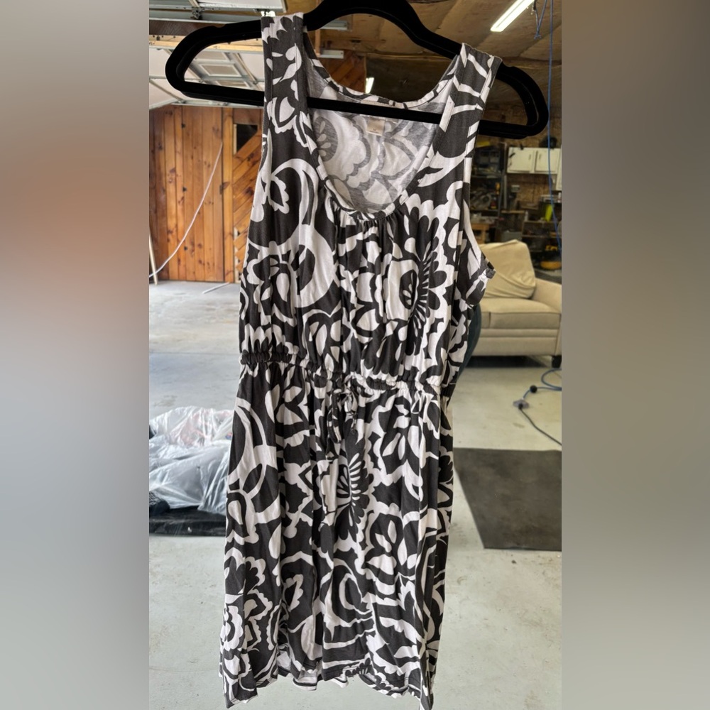 LOFT Grey & White Floral Dress